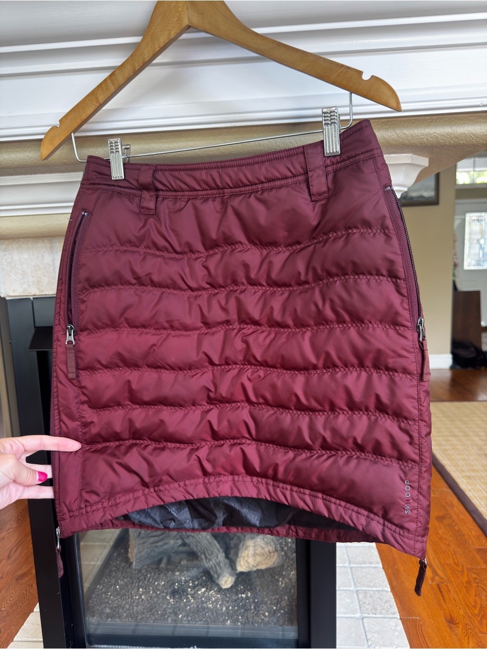 Skhoop Maroon Down Insulated Puffy Skirt Size Small